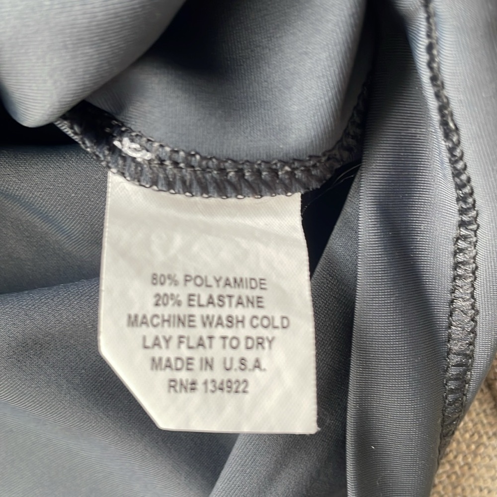 Emerson Fry | Gray Long Sleeve Active Top - Picture 9 of 10